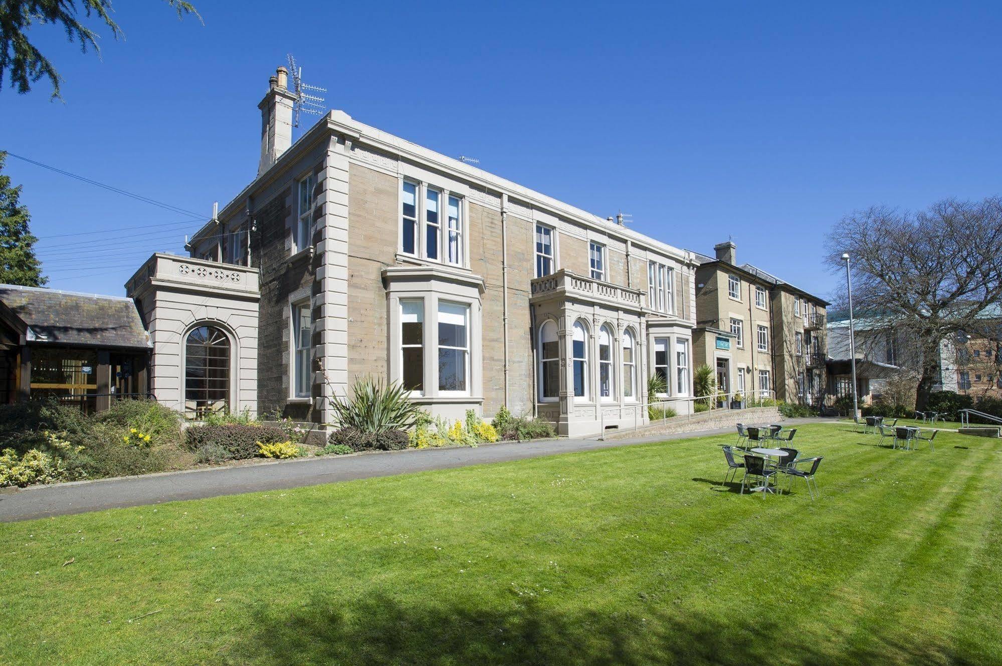 West Park Summer Campus Dundee Esterno foto